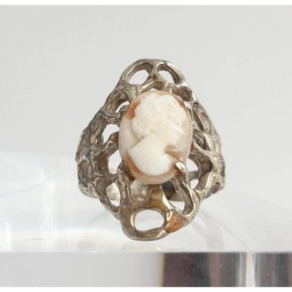 Jewelry - Pink Cameo Mother of Pearl Sterling Silver Vintage Victorian Style Ring - sz 5